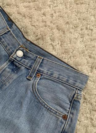 Короткі жіночі шорти levis джинсові4 фото