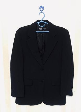 Хит сезона черный пиджак в мужском стиле с расширенной линией плеча свободного кроя от zara.