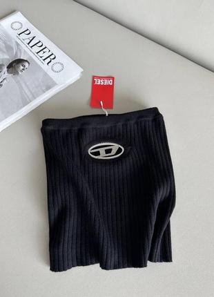 Топ без бритель в стилі diesel рубчик чорний