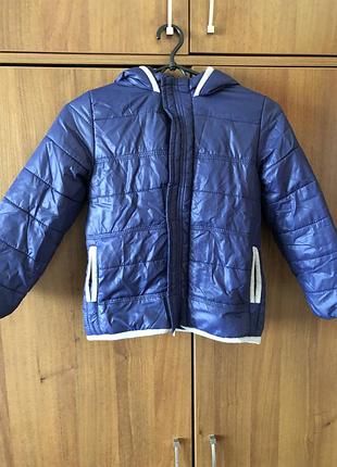 Курточка на хлопчика 122 розмір