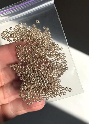 Чешский бисер. новый