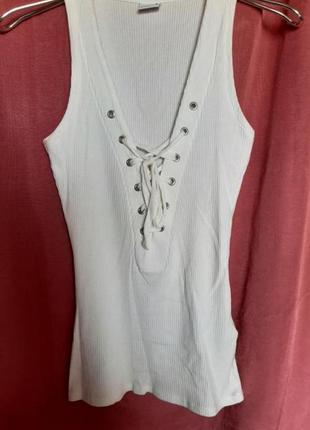 Майка на шнуровке