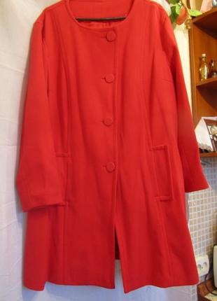 Пальто женское