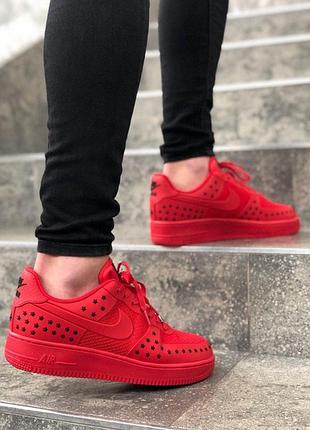 Мужские стильные красные кроссовки найк nike air force red.
