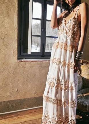 Платье сарафан италия долгое на брителях органза сетка беж белый1 фото