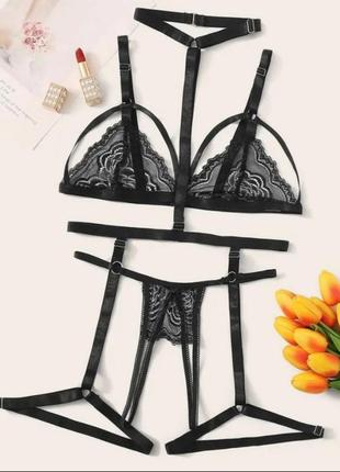 Комплект нижнего белья с портупеями