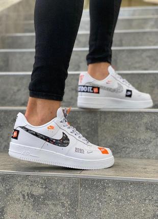 Стильные кожанные кроссовки найк nike air force just do it.