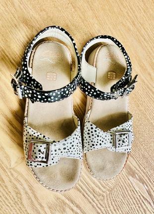 Сандалии босоножки clarks кларкс 30р