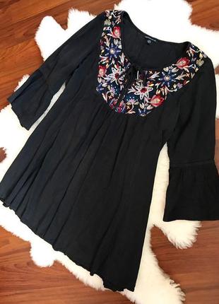 Натуральное платье-туника с вышивкой спереди и на спинке