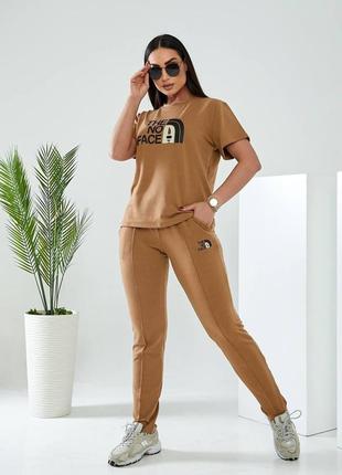 Костюм спортивний жіночий