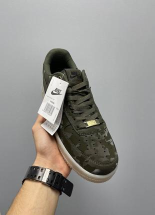 Nike air force 1 камуфляжні зелені кросівки унісекс жіночі чоловічі камуфляжные зелёные кроссовки женские мужские