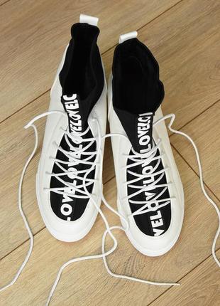 Туфли-сникерсы женские демисезонные белого цвета 154204l gl_554 фото