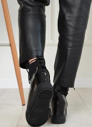Туфли-сникерсы женские демисезонные черного цвета 154206l gl_553 фото