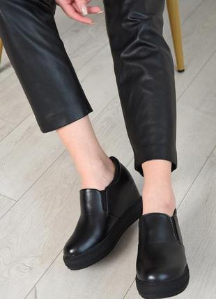 Туфли-сникерсы женские демисезонные черного цвета 154193l gl_552 фото