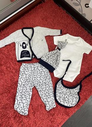 Комплект для новонародженого