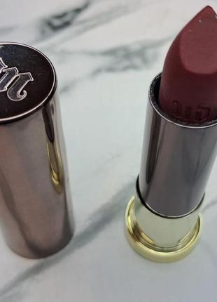 Стійка кремова помада urban decay vice cream lipstick у відтінку gash