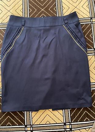Юбка на девочку, школьная. размер на бирке 36.