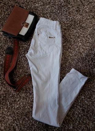 Белые джинсы брюки 36/10 ,s,m размер3 фото