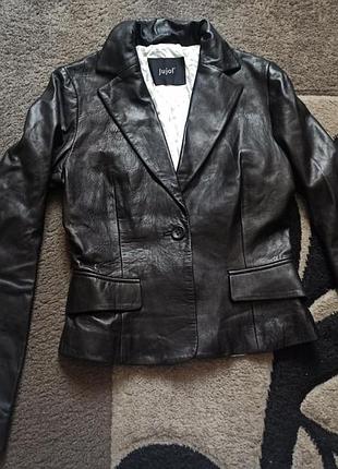 Шкіряний піджак
