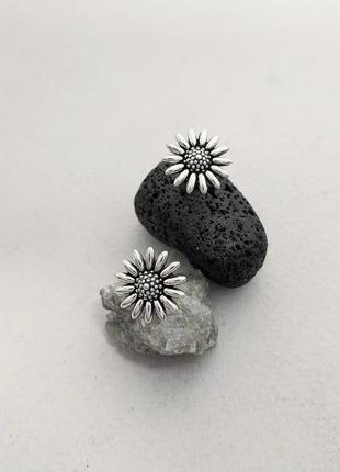 Срібні сережки пусети "соняшник", українські сережки ручна робота