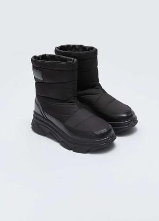Зимові чоботи чорні lcwaikiki