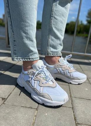 Кроссовки adidas ozweego
