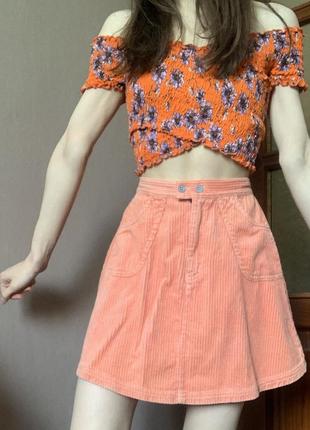 Ярко-оранжевая юбка вельвет