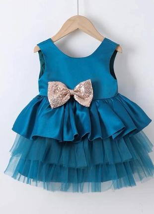 Атласна сукня для маленької принцеси