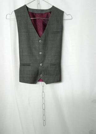 Классическая брендовая жилетка 👍