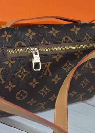 Модная сумка на пояс бананка в стиле  louis vuitton луи витон лв4 фото