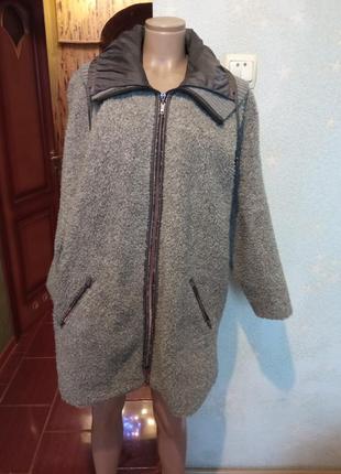 Тепла кофта теді, шубка