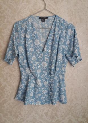 Красивая голубая летняя блуза с цветами от бренда primark2 фото