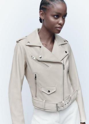 Бежева косуха zara розмір м