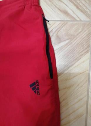 Красные качественная оригинальная спортивные штаны adidas, размер м3 фото
