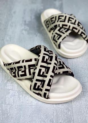 Женские натуральные шлепки fendi , 39-40 р3 фото