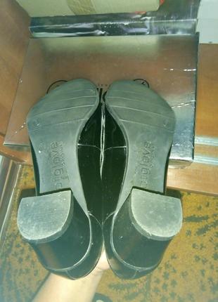 Лаковые туфли на каблуке кожа5 фото