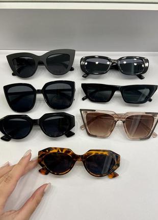 Женские стильные модные крупные необычные солнцезащитные очки чёрные и леопардовые кошачий глаз