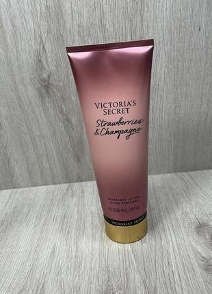 Лосьон victoria’s secret strawberries & champagne