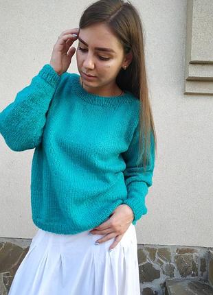 Жіночий в'язаний светр з кидмохера мохеру оверсайз об'ємний ручна робота