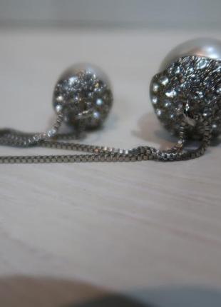 Підвіска срібна довга на ланцюгі стильна ,великі білі перлини на шию3 фото