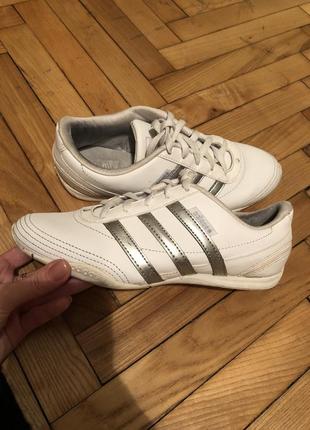 Кросовки adidas1 фото