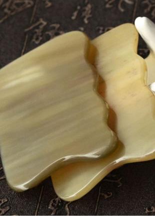 Масажер з рогу гуа ша "бритва" світлий