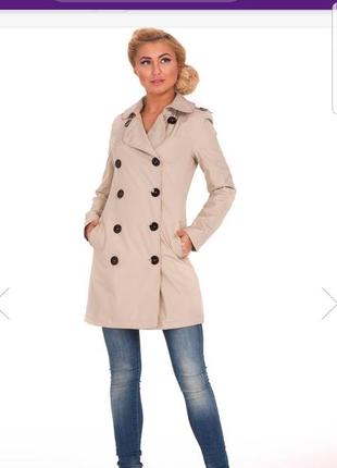 Бежевый плащ двубортный musthave