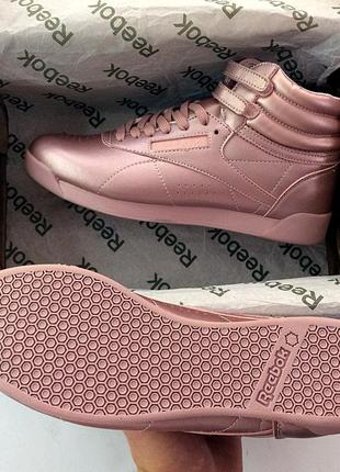 Женские розовые кроссовки \полуботинки reebok free style high. хайтопы.6 фото