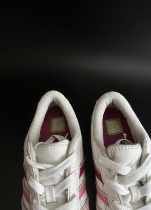 Adidas белые кожаные кроссовки 37,5 (23,5 см) на плоской подошве базовые с розовым7 фото