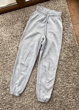 Спортивные штаны джоггеры серые h&m