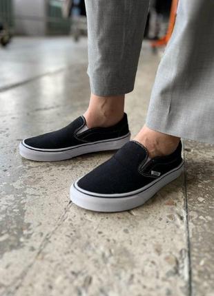 Унісекс сліпони vans classic slip-on чорні сезон весна-осінь1 фото