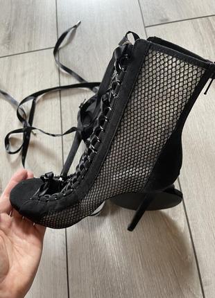 Босоніжки steve madden