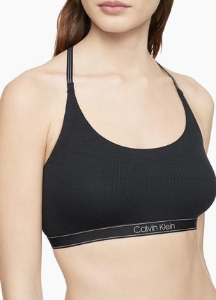 Топ calvin klein2 фото