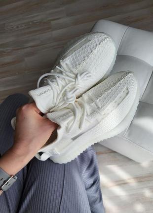 Yeezy 350 white2 фото